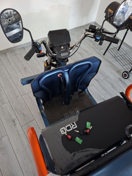 Vand vehicul electric Nou