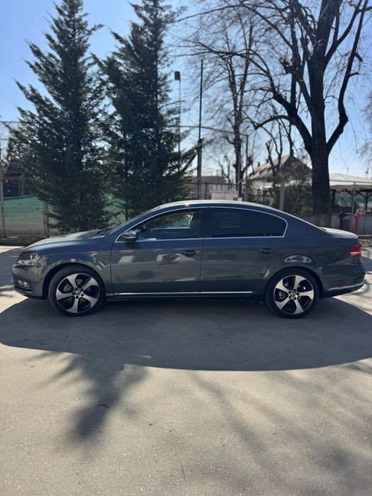 VW Passat B7 2012