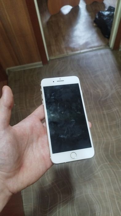 iPhone 7 plus состояние хорошее