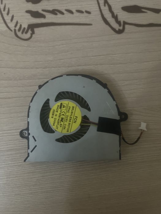 Кулер (вентилятор) для Acer Aspire E5-573 / E5-573G