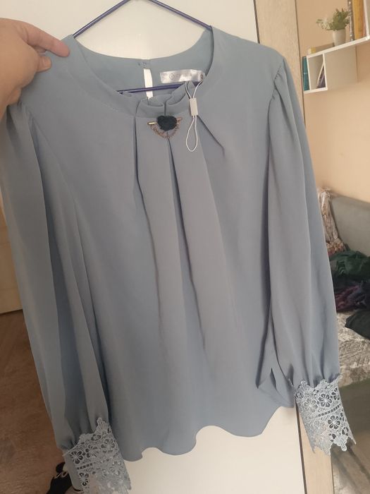 Продам блузку шикарную!