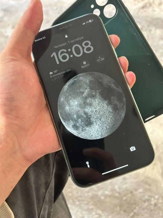 Продам Iphone 11 128гб