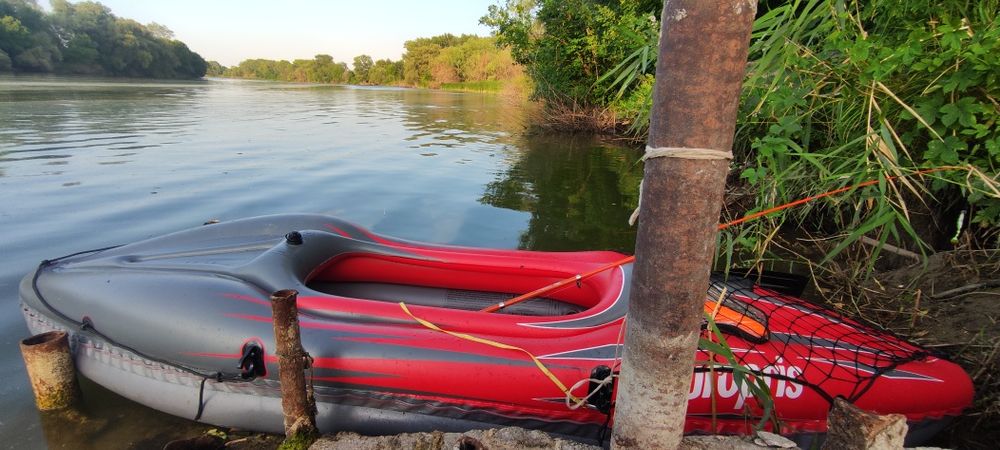 Продам каяк надувной