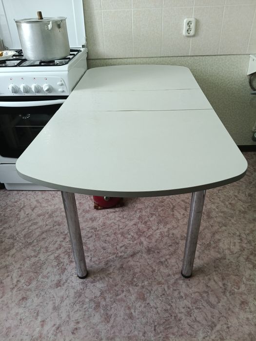 Стол обеденный разборный