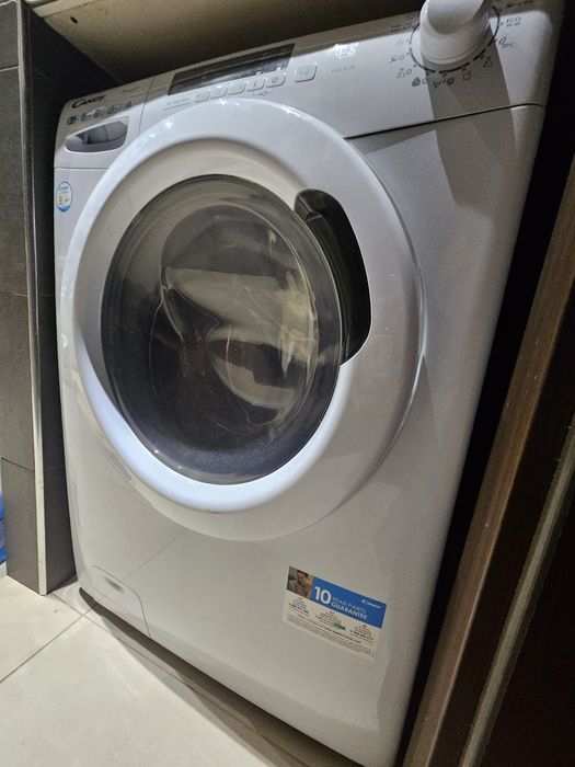 Masina de spalat Candy cu uscator
