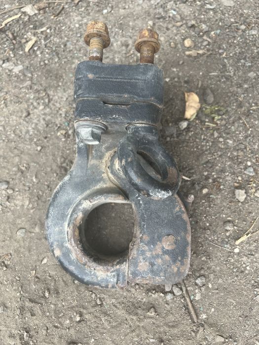 Фаркоп Ланд крузер 200