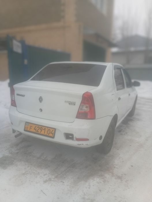 Продам авто рено логан