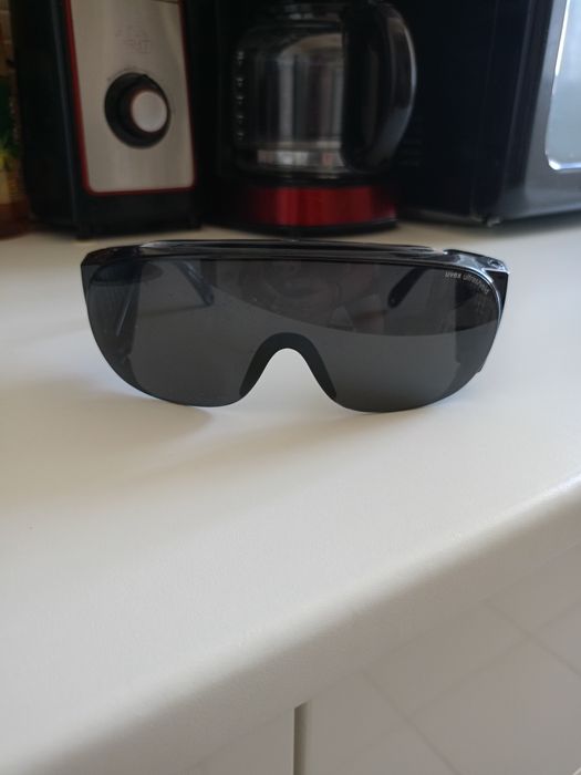 Vând ochelari de soare Uvex ,produs de calitate superioara,originali,made in Germany.