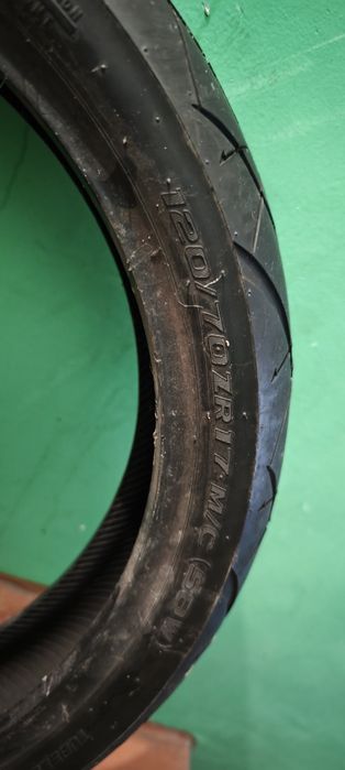 Продам мотошину Shinko