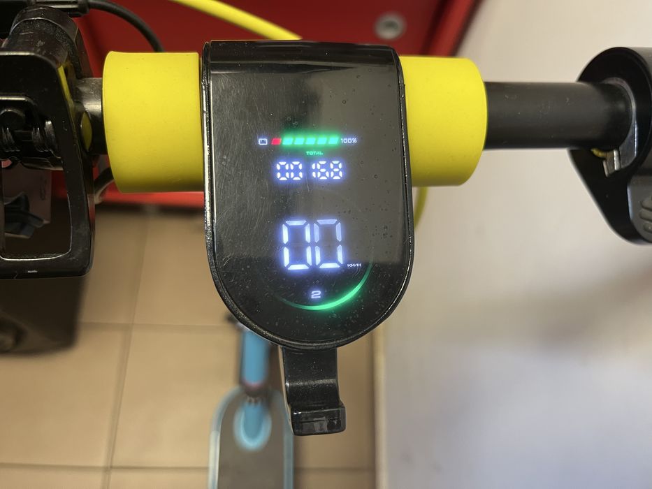 Trotineta Electrica Lexgo  241 km