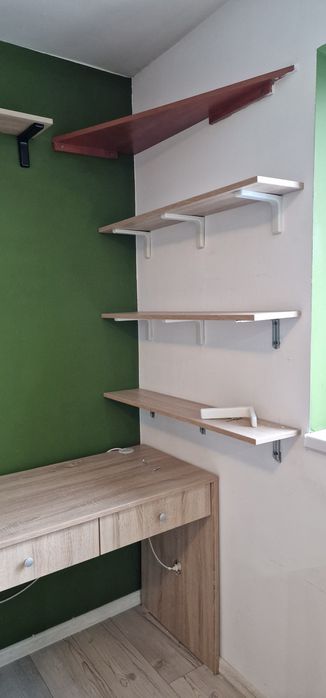 Vand rafturi tip etajera