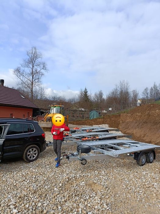 Inchiriez platforma auto