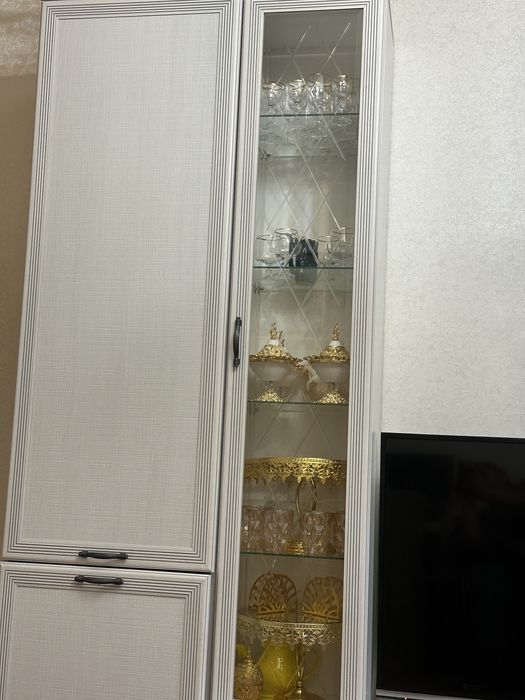 Шкаф для гостиный