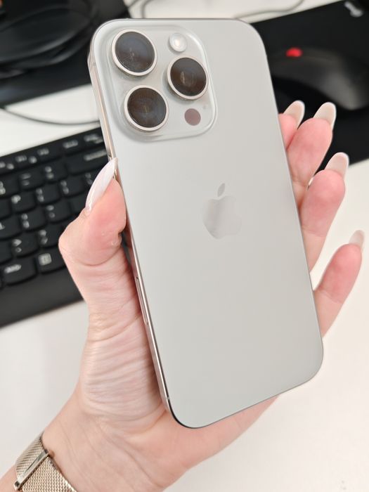 IPhone 16 pro 256 GB