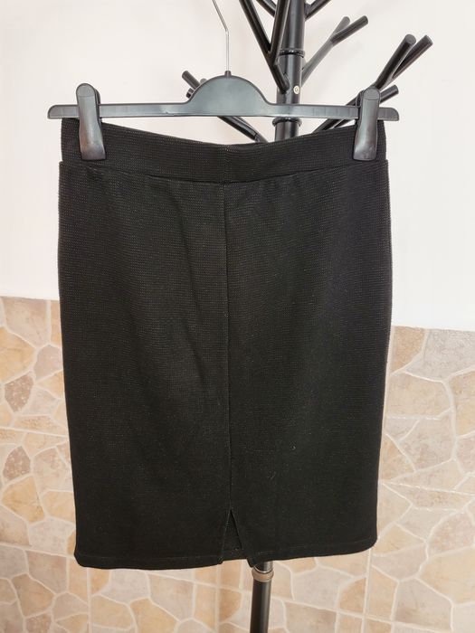 Fustă dama cu puțin fir argintiu,elastica