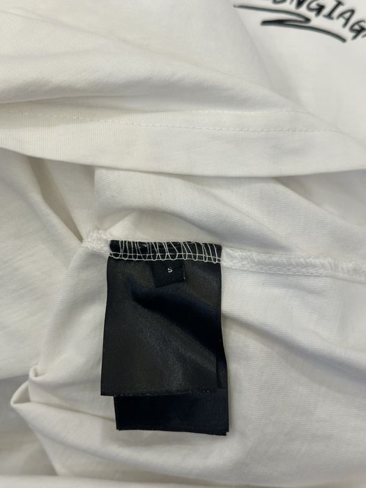 Футболка Balenciaga