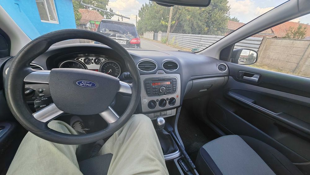 FORD Focus 2010 — imagine 3
