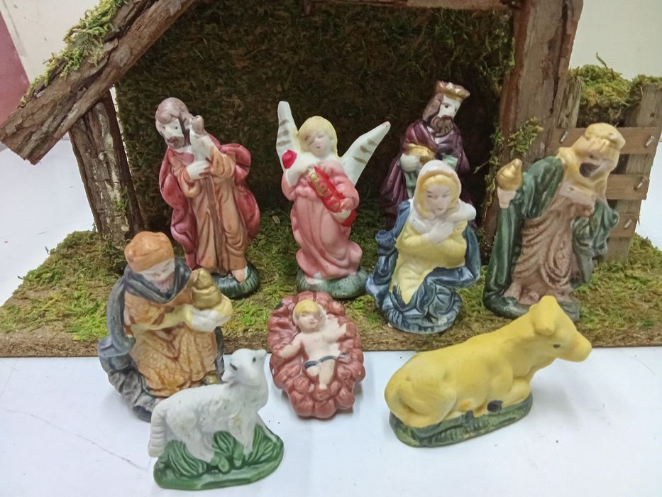 Коледна ясла/вертеп/