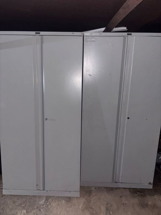 Продаю железный сейф