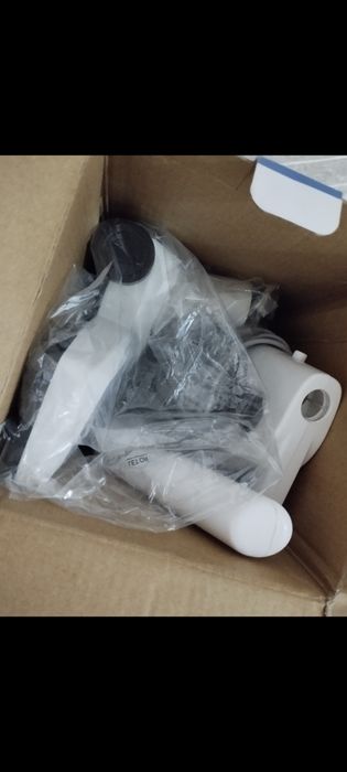 Продам пылесос 6000тг,