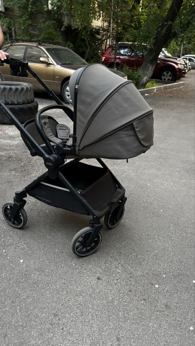 Коляска Kidilo , d901 ,цвет хаки