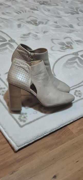 Botine/ghete Geox