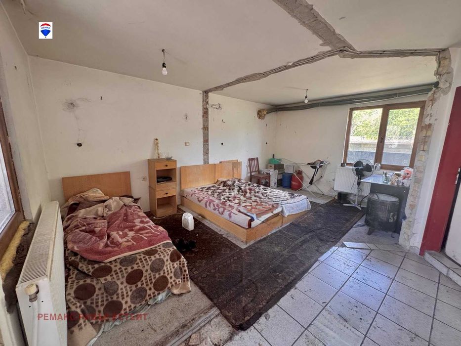 Бизнес имот / бензиностанция за продажба главен път Русе - София