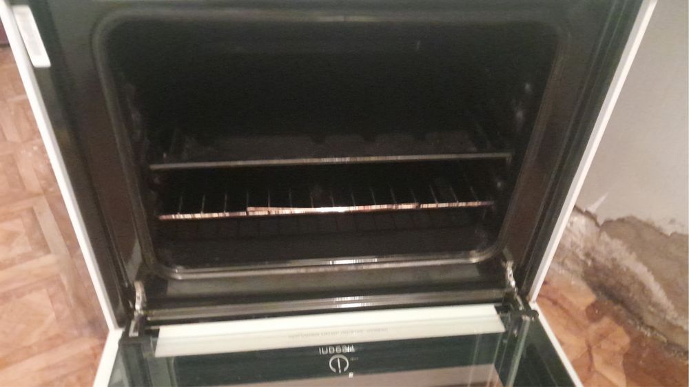 газовый плита и духовка