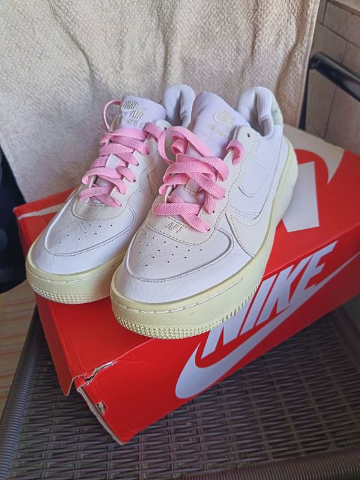 Adidasi Nike Air 1 , Nr38.5 , Originali stare foarte buna , produs second