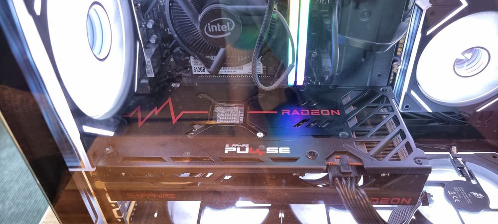 PC Gaming (RX-6650XT)