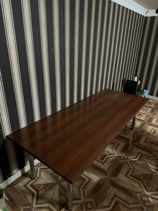 Стол холати яшхи