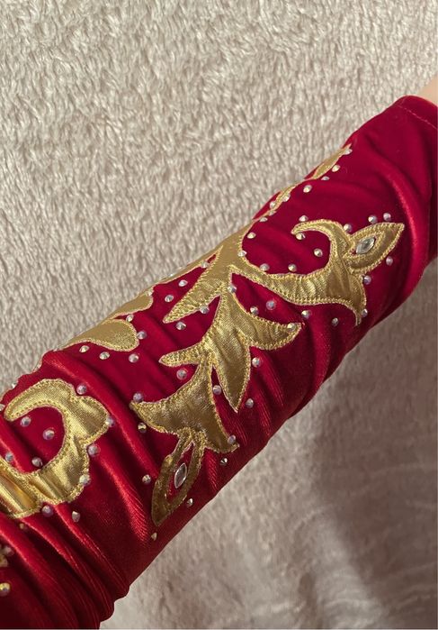 Платье в национальном стиле