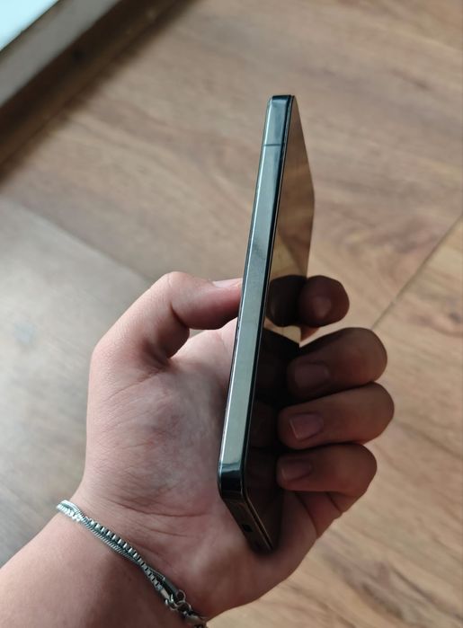 Xiaomi 13 256 гб