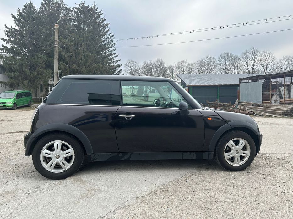 Mini one, 116000 km reali, proprietar