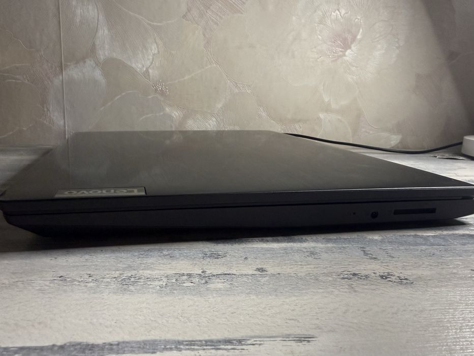 Ноутбук Lenovo Ideapad S145