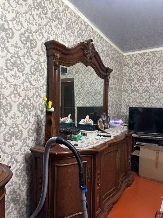 Стенка для гостиной и тримо коплект