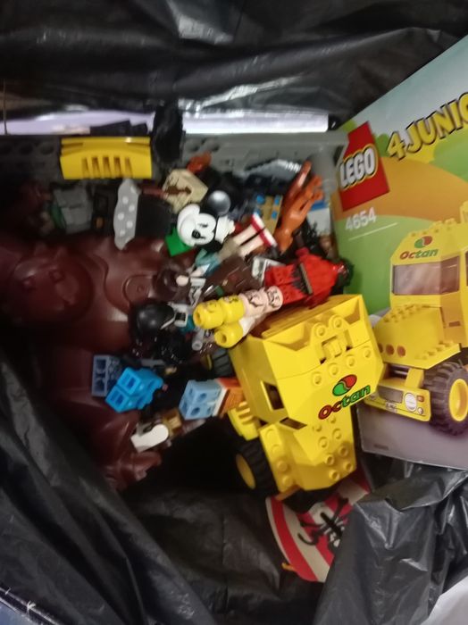 Срочно продам LEGO