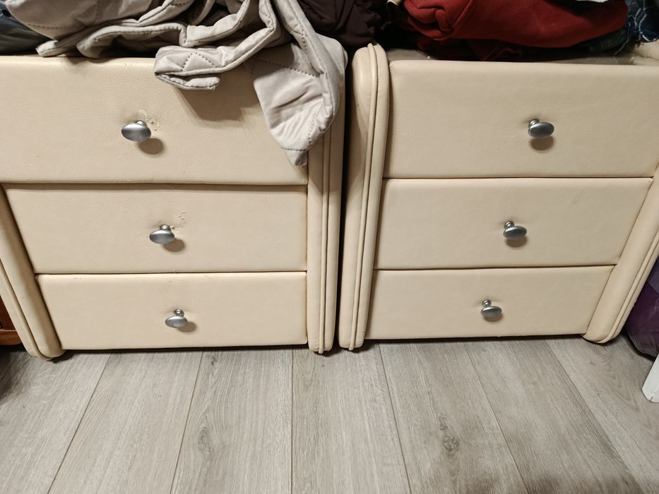 Продам мебель в хорошем состояние.