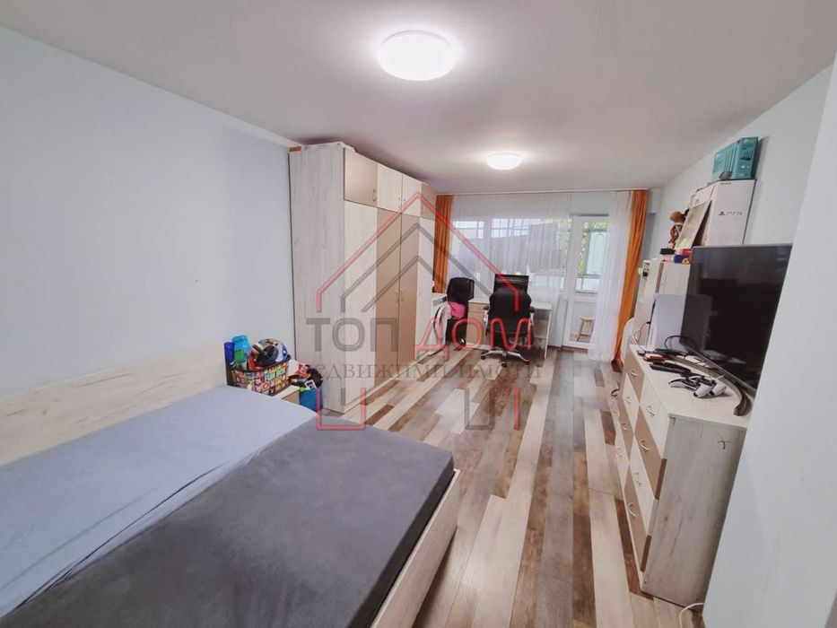 Продава се Тристаен апартамент в Варна, Цветен квартал - 61 кв.м за 1722 €/кв.м - Снимка #6