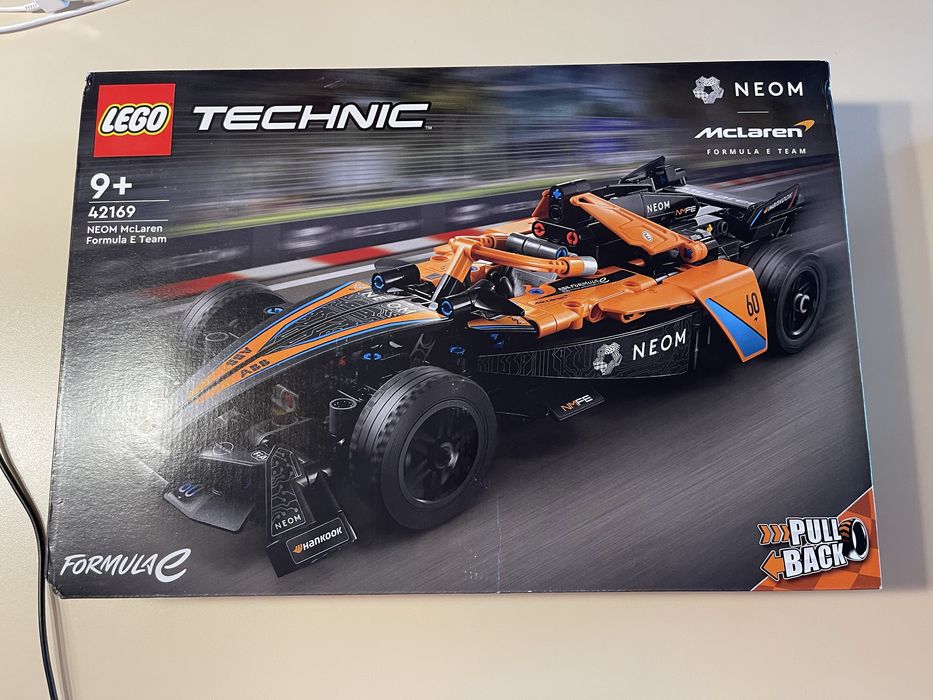 Lego Technic 42169