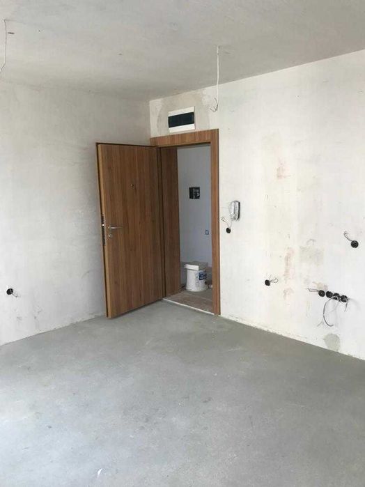 Двустаен апартамент в Надежда 2