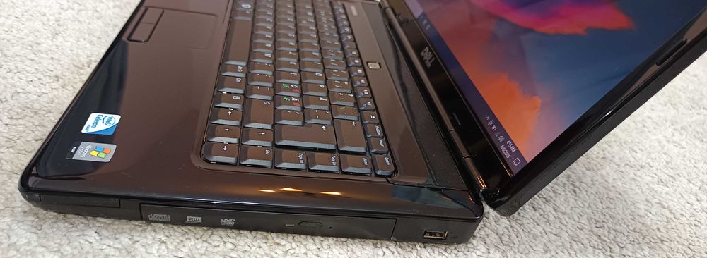 Vintage Laptop Dell Inspiron 1545 Ram 4 Gb Impecabil 15.6 Inch 39 Cm