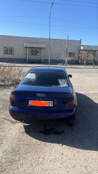 Ауди А4 продается.