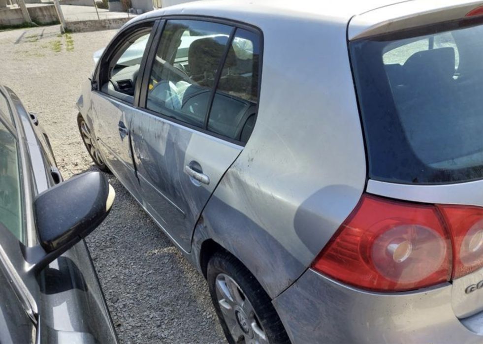 Volkswagen /Vw golf 5 1.6FSI на части