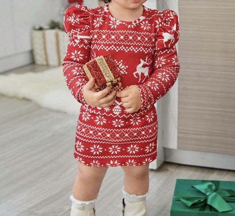 Коледна рокля с принт на елени