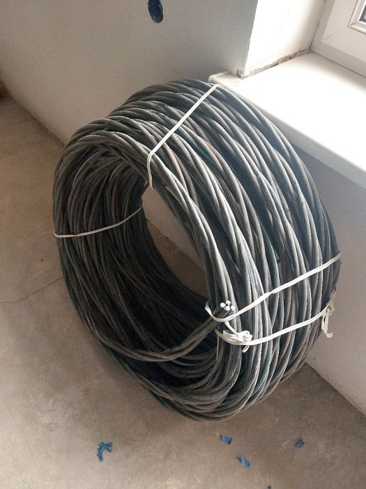 Ассалому Алейкум шу кабель бор оладигонла борми  арзонрок берворамиз