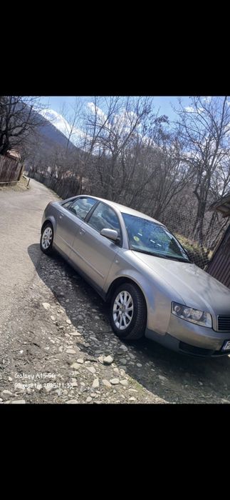 AUDI A4 2004 — imagine 2