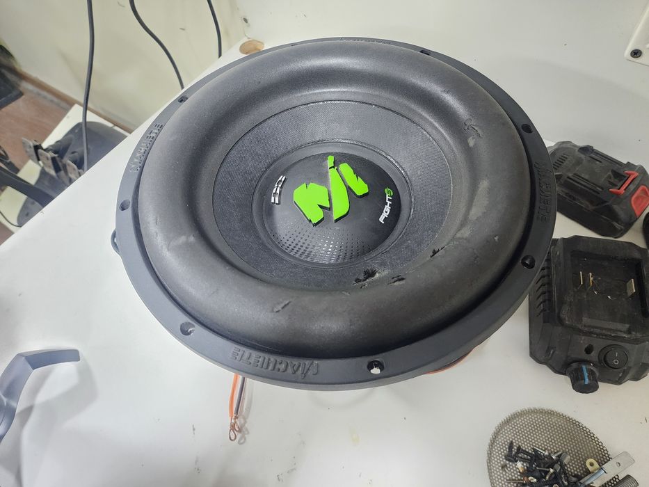 Усилитель и сабвуфер