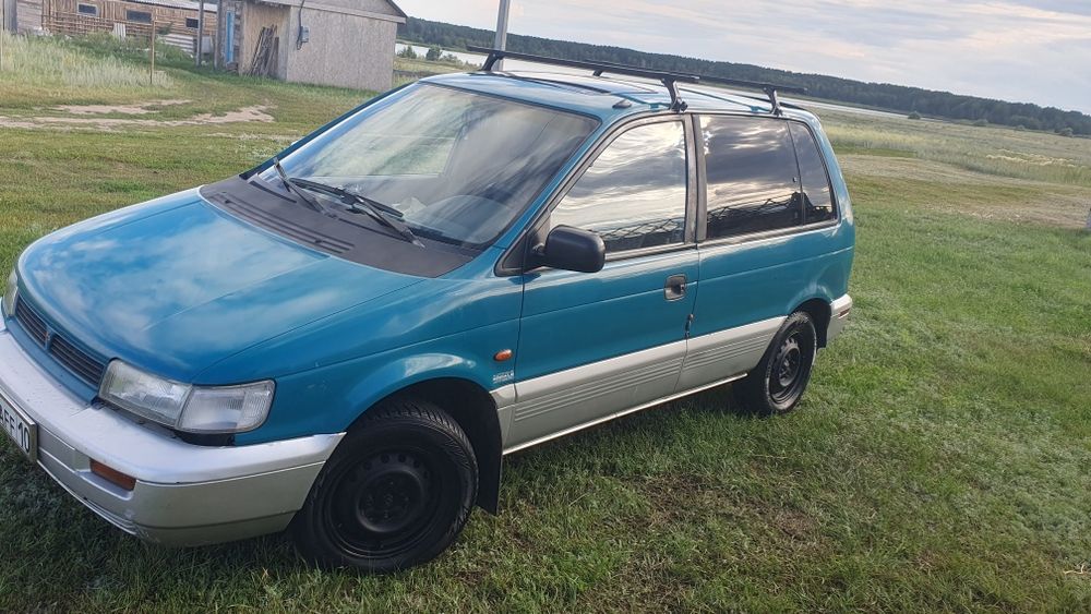 Mitsubishi space runner