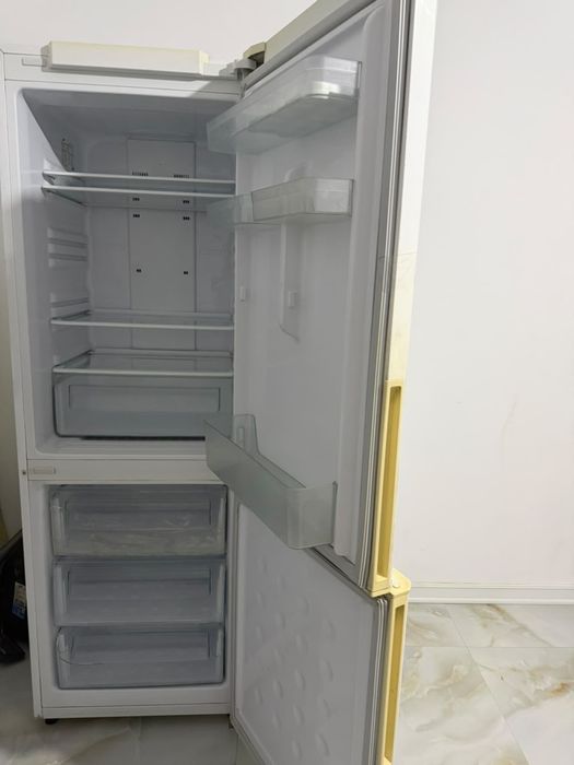 Холодильник Самсунг